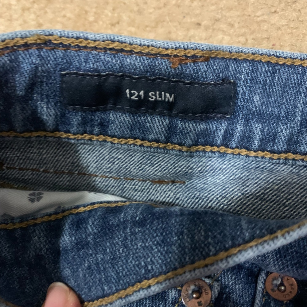 Mens Lucky brand jeans. 38/32 - Picture 3 of 4